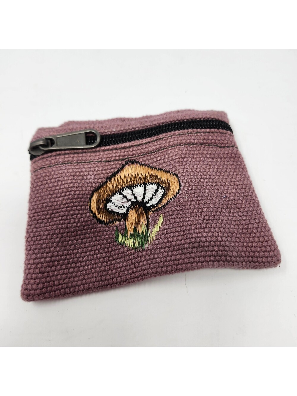 Embroidered Mushroom Coin Purse Zipper Pouch Mauve Canvas Small Wallet
